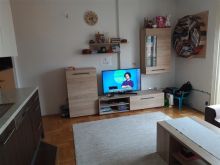 Banese me qira Qender 300 €