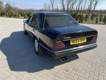 Shitet mercedes 250turbo rks