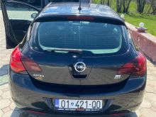 Opel Astra J 2011 1.7 CDTI