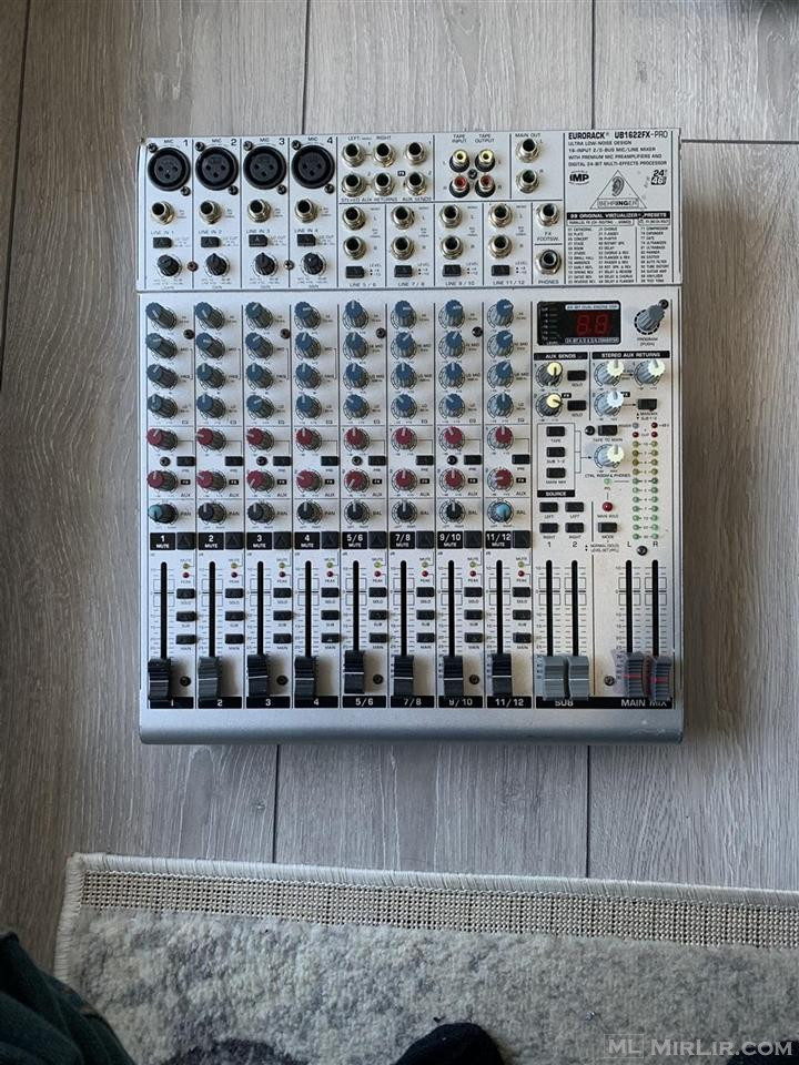Behrenger UB 1622FX PRO