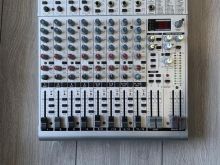 Behrenger UB 1622FX PRO