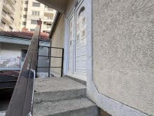 Ipet Shtepija me qera Qender te Ferizajt