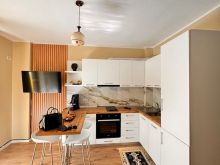 Apartament 2+1 tek shkembi kavajes