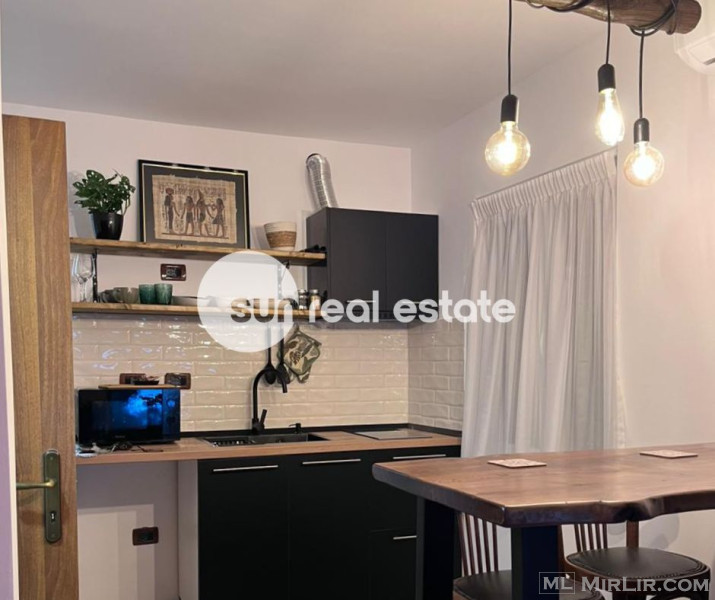 JEPET ME QIRA GARSONIERE, KRYQEZIMI 21 DHJETORI, TIRANE - thumbnail 4