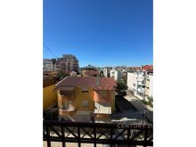 Shiten 2 Apartamente të Bashkuara në 1 – Golem, Pranë Detit