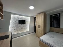 +355682429333 Jepet me qira garzoniere pranë detit në Golem.