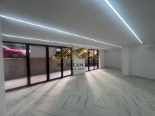 SHITET NJESI BISNESI NE PLAZH TEK PELIKANI DURRES!