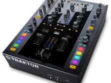 Mikser dhe Kontrollues për DJ Native Instruments Traktor Kontrol Z2