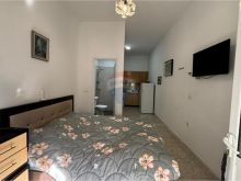 🏡 GARSONIERE ME QIRA – LUNGOMARE, VLORË