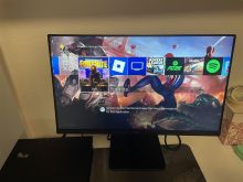 Shes PS4 Pro me monitor LG
