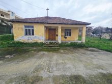 SHITET SHTËPI PRIVATE 1-KATËSHE NË SHKALLNUR