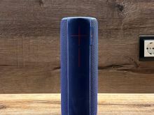 UE Megaboom Bluetooth Speaker - Bass i Fuqishem, Waterproof