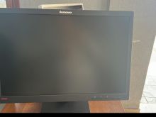 Shiten 2 monitorë për PC” ✅