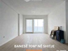 Banesë në shitje në lagjen Tophane 70m² !DELTA