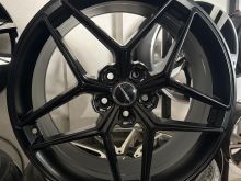 Fellne 19 inch. Audi pasat tiguan tauran bmw