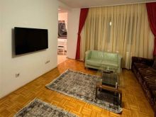 Banesë 70 m2 me qira, përballë Gjykatës në Fushë Kosovë
