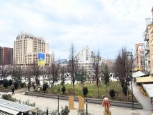 ZYRË ME QIRA – PËRBALLË GRANDIT | 40 M²