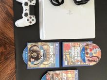 PS4 SLIM