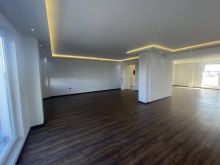 Ofrohet për #SHITJE Pent\'House 260m² + 100m² Terasë në Vusht