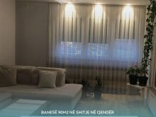 Ofrohet banesa për shitje në Qendër