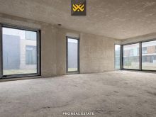 Shtëpi 240m² për #SHITJE në Lagjen Qendresa Home