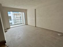 Shitet apartament 2+1 pranë Liburna Resort**