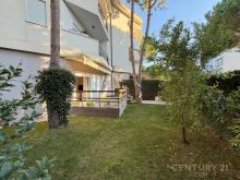 0682429333 Apartament 2+1 me oborr për shitje në Gjiri lalzi