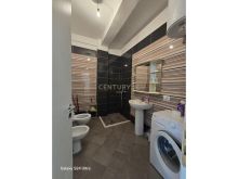 Shitet Apartament 1+1 me Oborr në Gjirin e Lalzit , Durres !