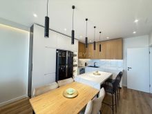 0698329326 Shitet Super Apartament 2+1 me Pamje Deti ne Voll