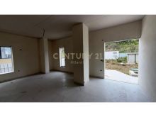0677157705 Apartament 2+1+19.7m² Verande në Shitje në Golem,