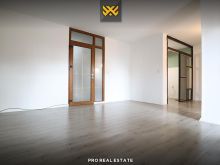 Shtëpi 250m² për #SHITJE në Lagjen e Profesorëve