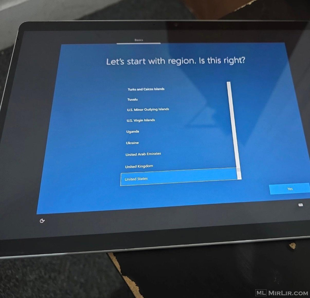 Microsoft Surface Pro 8