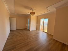 0694801150Apartament 2 +1+2T+ 2 Ballkone,