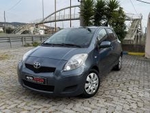 Toyota yaris 1.4 nafte 2009