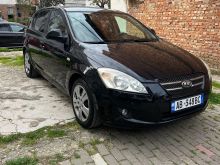 Kia Ceed 1.6 nafte 2500€ padisk