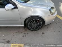 Shitet ose ndrrohet golf 5
