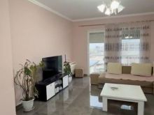 Shitet apartament 2+1,tek pranvera Durres