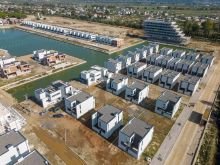 VILE TE TURQUOISE MARINA - GJIRI I LALEZIT!