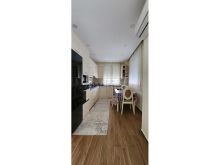 +355695265501Shitet apartament 2+1 te Rruga e Re e Portit, D