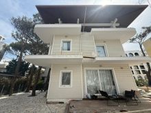 Vilë 3+1 Për Shitje në Qerret, Durrës -
