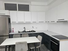 JEPET APARTAMENT ME QERA 2+1 RRUGA 5 MAJI