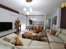 SHITET URGJENT! Penthouse në SHITJE – 4 dhoma gjumi + garazh