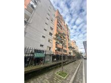 KOMUNA E PARISIT, JAPIM PER QIRA APARTAMENT 3+1+2
