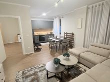 Jepet me qera apartament 1+1 (Qender)