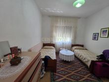 0697603180Shitet Vilë 3-Katëshe me Oborr – Zona Plazh (Hekur