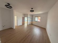 Shitet,Apartament 2+1, Kodra e Diellit,Tiranë