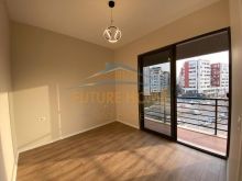 Shitet, Apartament 1+1, Unaza e Re