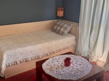 JEPET ME QERA APARTAMENT 2+1 – Rruga e Kavajës, pranë Ambasa