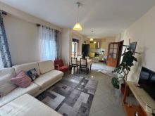 JEPET ME QIRA APARTAMENT 3+1+2 ME PAMJE NGA DETI, VILA E ZOG