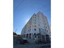 Shitet Apartament 2+1,Bulevardi Donald Trump, Kamez.